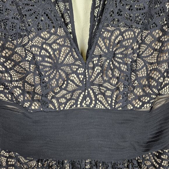 PAMELLA ROLAND Formal Gown Silk Lace Overlay Long Sleeve Women's 4 Party Dress - Picture 5 of 16